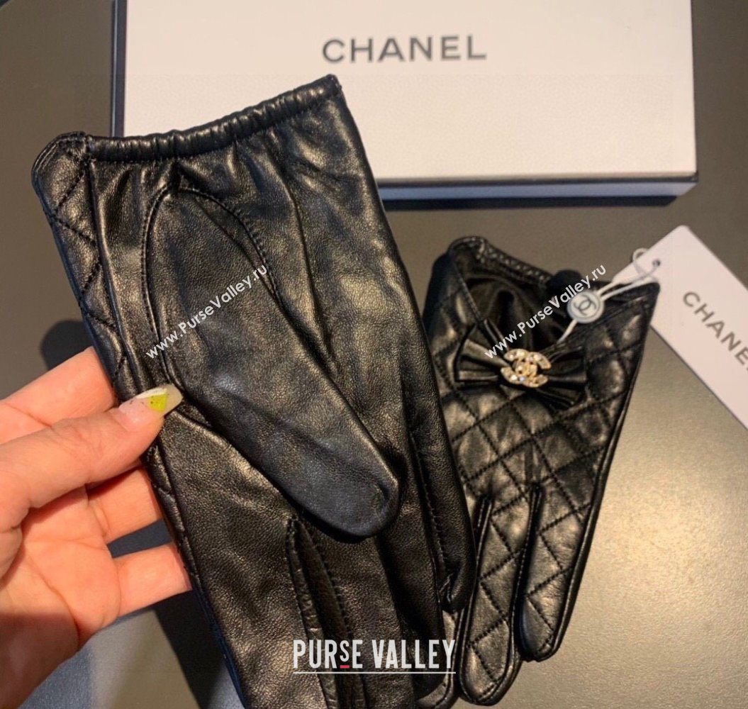 Chanel Quilted Lambskin and Cashmere Gloves with Bow Black 2025 1111 (XMN-251112064)
