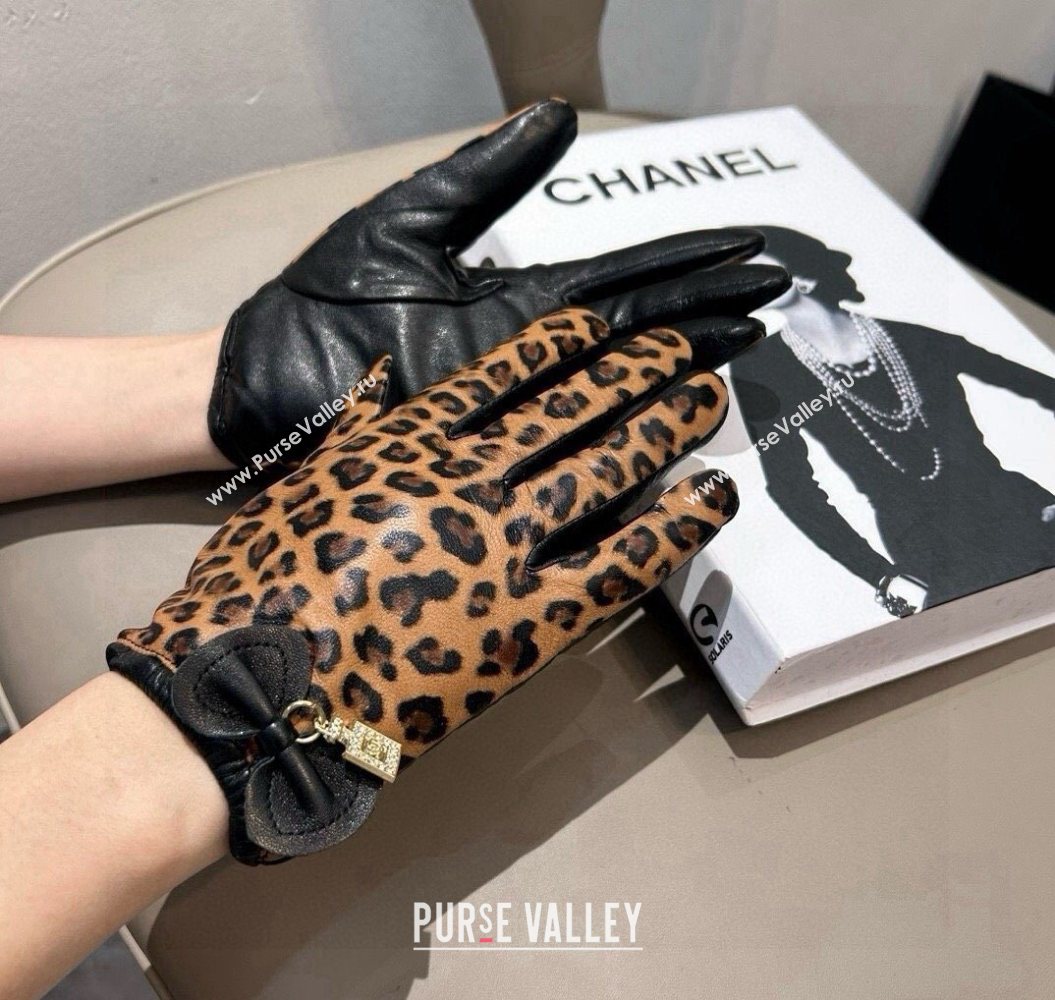 Chanel Printed Lambskin and Cashmere Gloves Brown 2025 1111 (XMN-251112065)