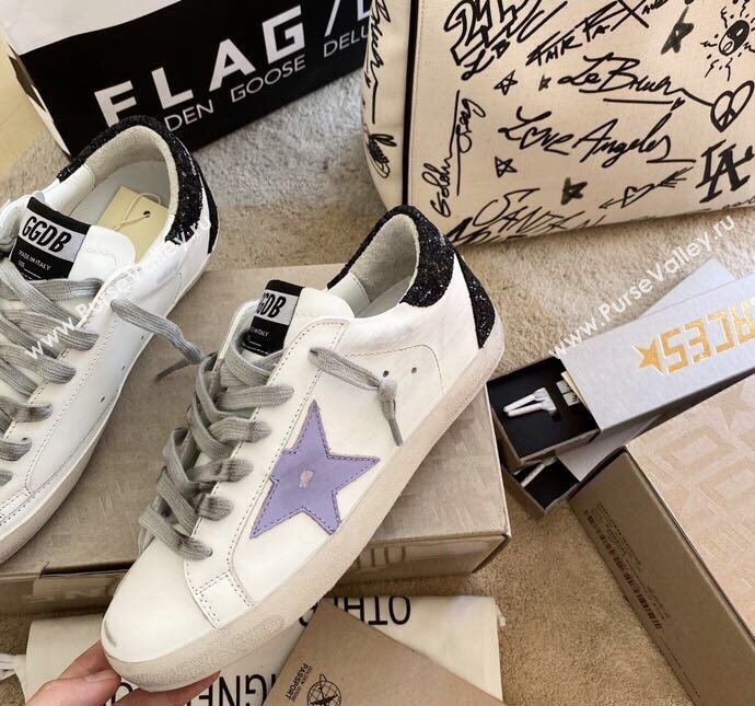 Golden Goose GGDB Super-Star Sneakers in White Calfskin and Purple Star 2024 0328 (MD-240328113)