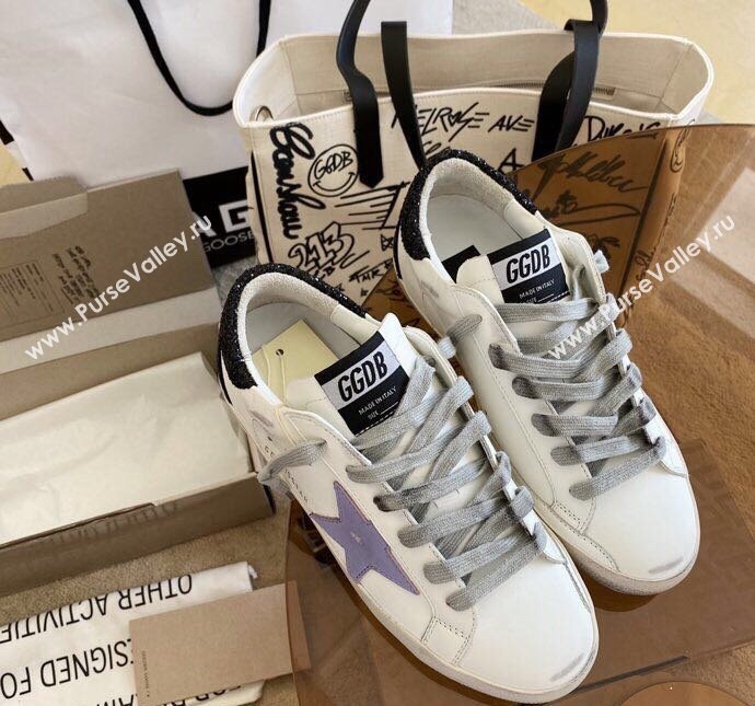 Golden Goose GGDB Super-Star Sneakers in White Calfskin and Purple Star 2024 0328 (MD-240328113)