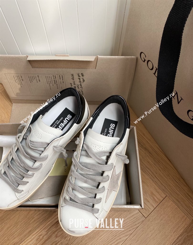 Golden Goose GGDB Super-Star Sneakers in White Calfskin and Silver Star 2024 032801 (MD-240328115)