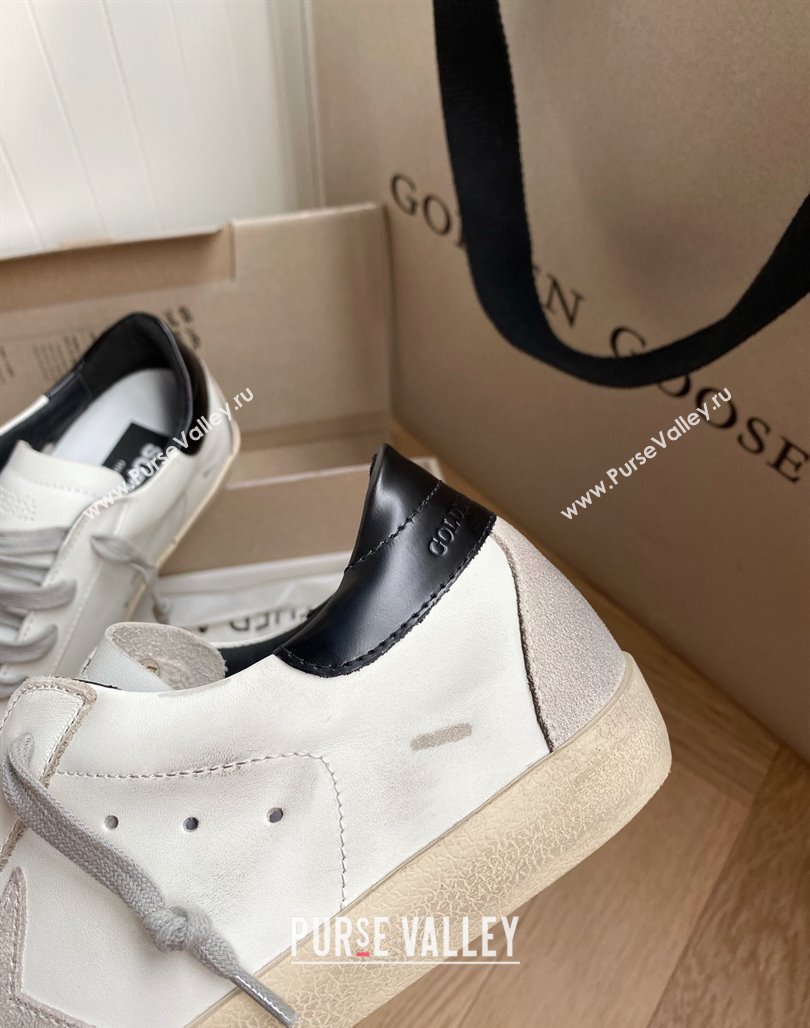 Golden Goose GGDB Super-Star Sneakers in White Calfskin and Silver Star 2024 032801 (MD-240328115)