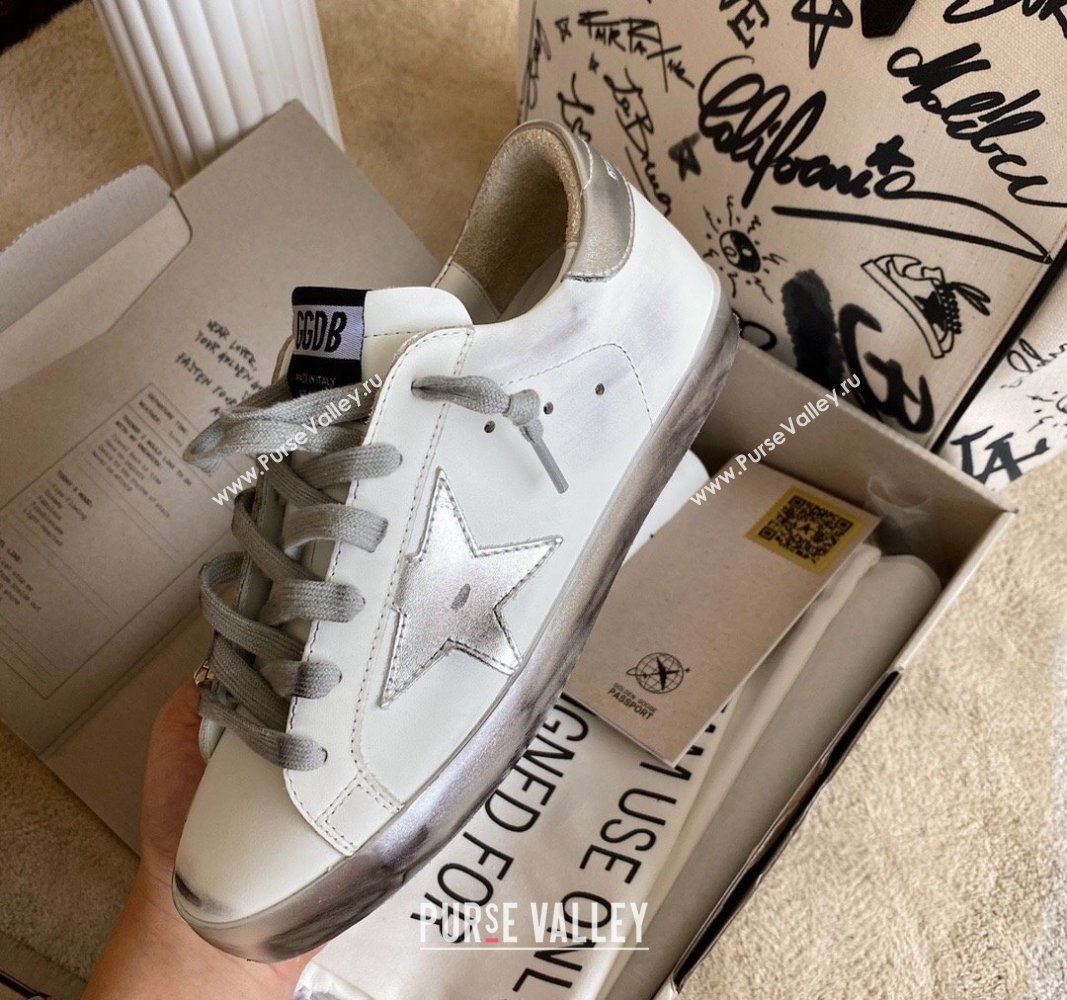 Golden Goose GGDB Super-Star Sneakers in White Calfskin and Silver Star 2024 032802 (MD-240328117)