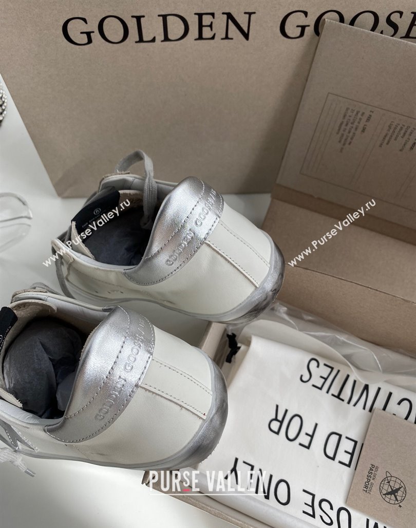 Golden Goose GGDB Super-Star Sneakers in White Calfskin and Silver Star 2024 032802 (MD-240328117)