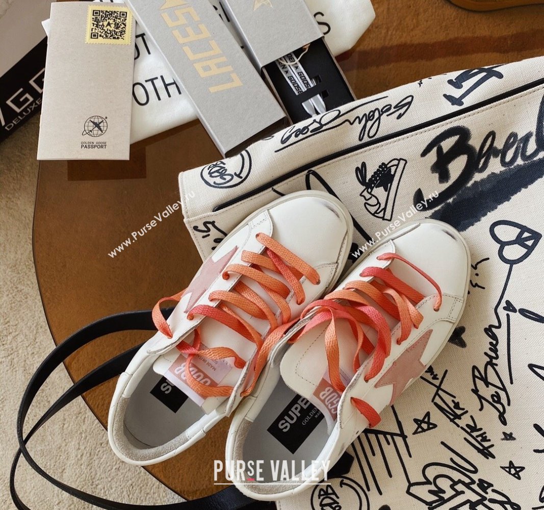 Golden Goose GGDB Super-Star Sneakers in White Calfskin and Pink Star 2024 0328 (MD-240328119)
