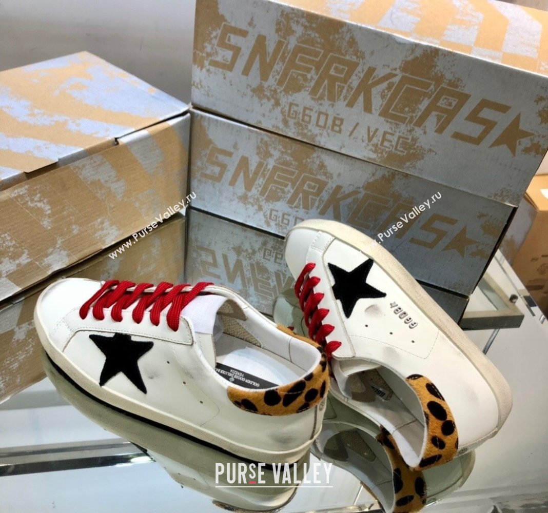 Golden Goose GGDB Super-Star Sneakers in Calfskin White/Black/Red 2024 0328 (MD-240328121)