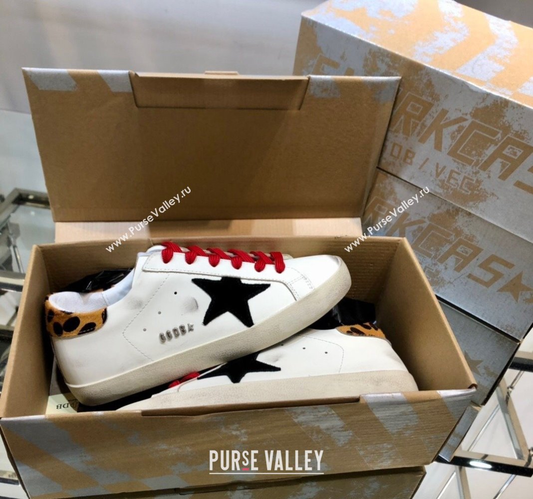 Golden Goose GGDB Super-Star Sneakers in Calfskin White/Black/Red 2024 0328 (MD-240328121)