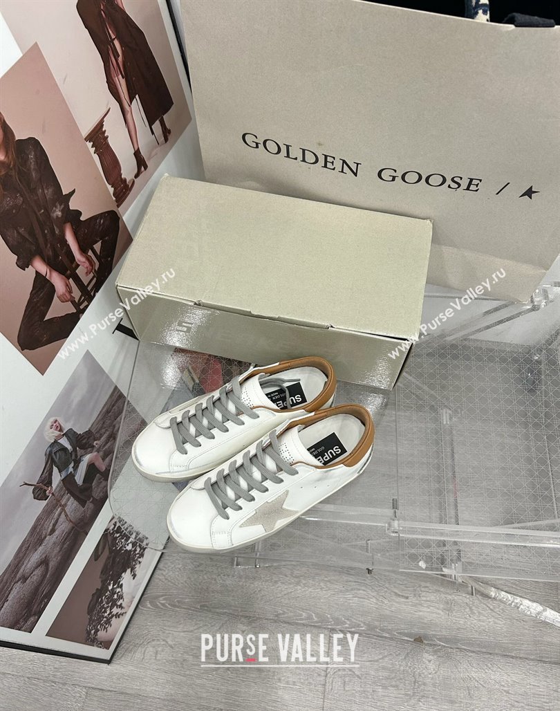 Golden Goose GGDB Super-Star Sneakers in White Calfskin and Grey Star 2024 0328 (MD-240328129)
