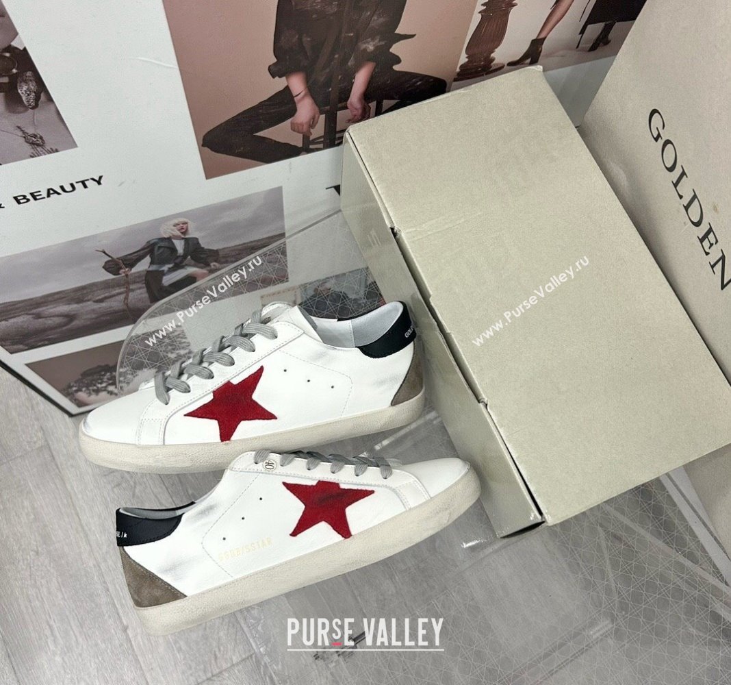 Golden Goose GGDB Super-Star Sneakers in White Calfskin and Red Star 2024 (MD-240328130)