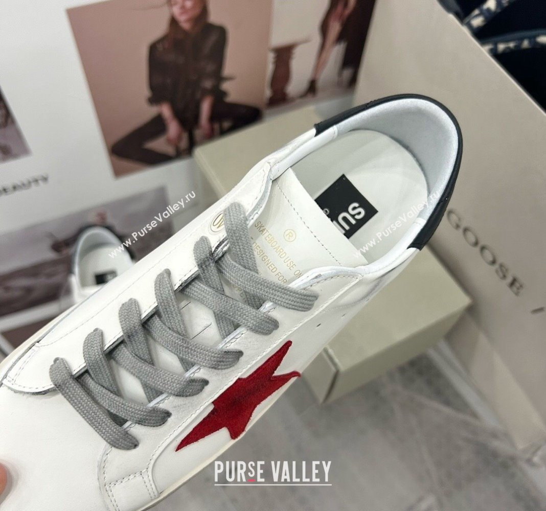 Golden Goose GGDB Super-Star Sneakers in White Calfskin and Red Star 2024 (MD-240328130)