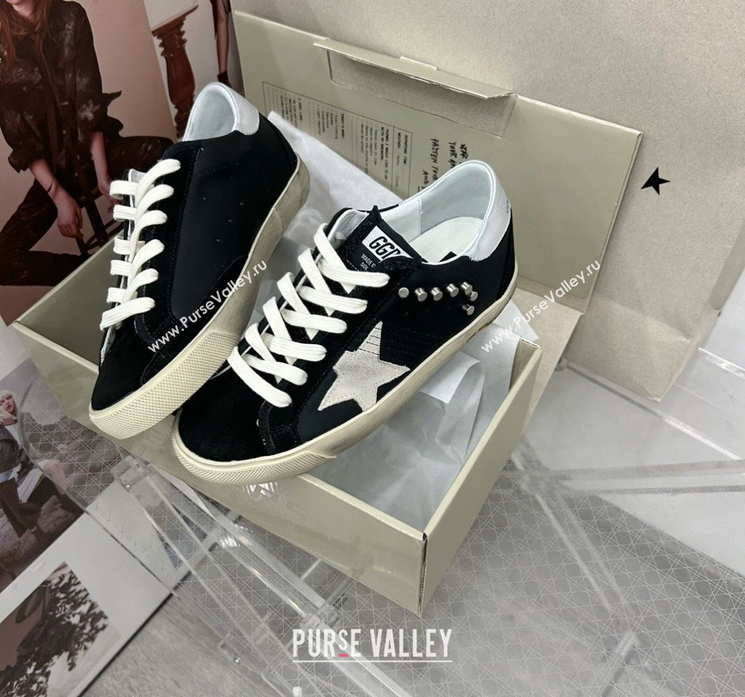Golden Goose GGDB Super-Star Sneakers in Black Calfskin and Studs 2024 (MD-240328131)