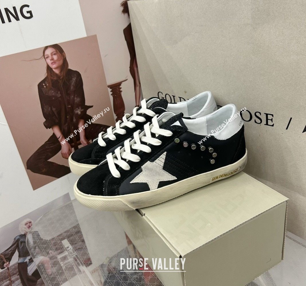 Golden Goose GGDB Super-Star Sneakers in Black Calfskin and Studs 2024 (MD-240328131)