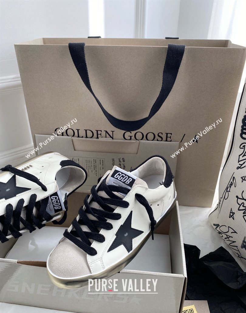 Golden Goose GGDB Super-Star Sneakers in Calfskin and Suede White/Black 2024 (MD-240328142)