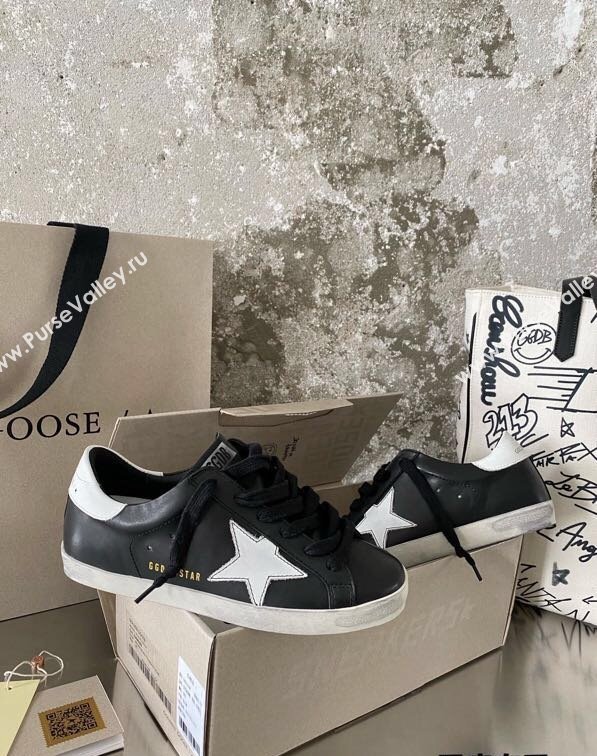 Golden Goose GGDB Super-Star Sneakers in Calfskin Leather Black/White 2024 (MD-240328144)