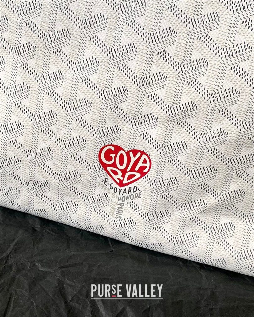Goyard Boheme Hobo Bag with Red Heart White 2026 (BI-260122042)
