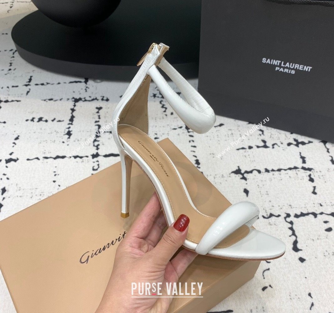 Gianvito Rossi Bijoux High Heel Sandals 10.5cm in Patent Leather White 2024 0704 (KER-240704077)