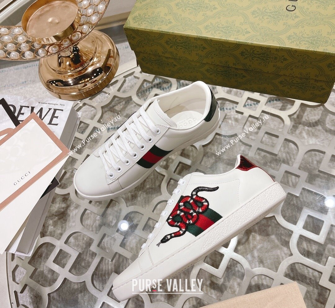 Gucci Ace Leather Sneakers with Kingsnake White 4 2023 1012 (SS-231012075)