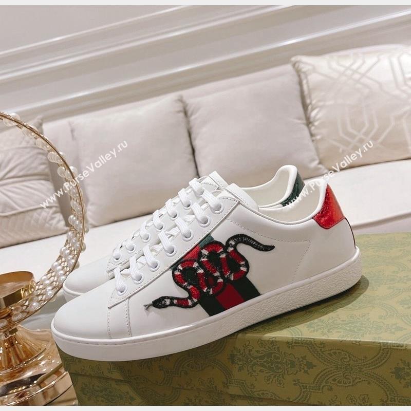 Gucci Ace Leather Sneakers with Kingsnake White 4 2023 1012 (SS-231012075)