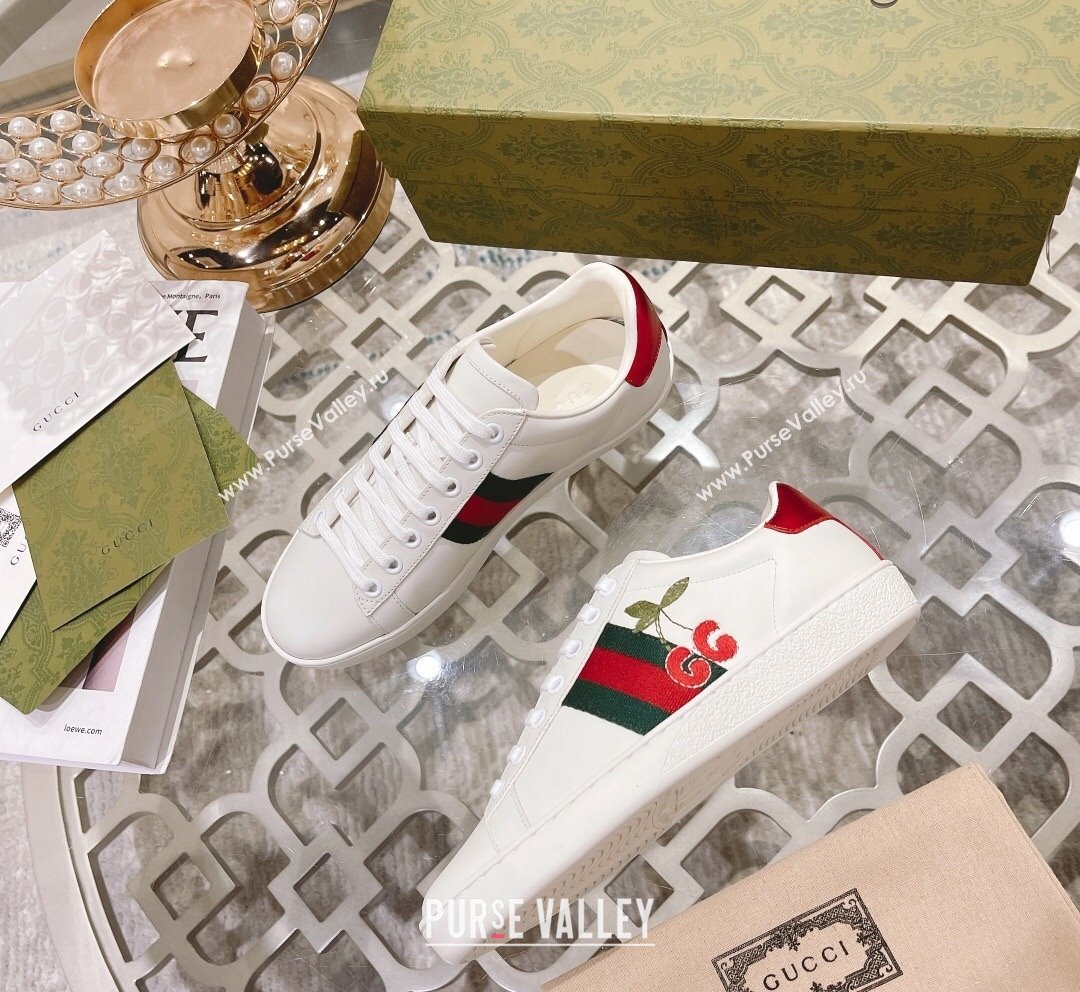 Gucci Ace Leather Sneakers GG Berry White 2023 1012 (SS-231012088)