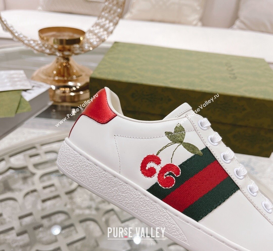 Gucci Ace Leather Sneakers GG Berry White 2023 1012 (SS-231012088)