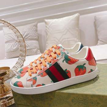 Gucci Ace Leather Sneakers Strawberry Print White 2023 1012 (SS-231012093)