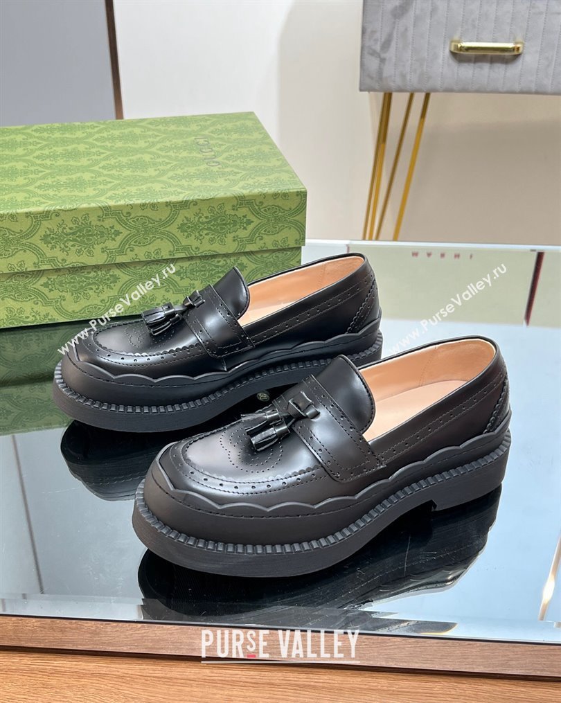 Gucci Leather Loafers with Tassel and Wave Trim Black 2 2023 1025 (MD-231025022)