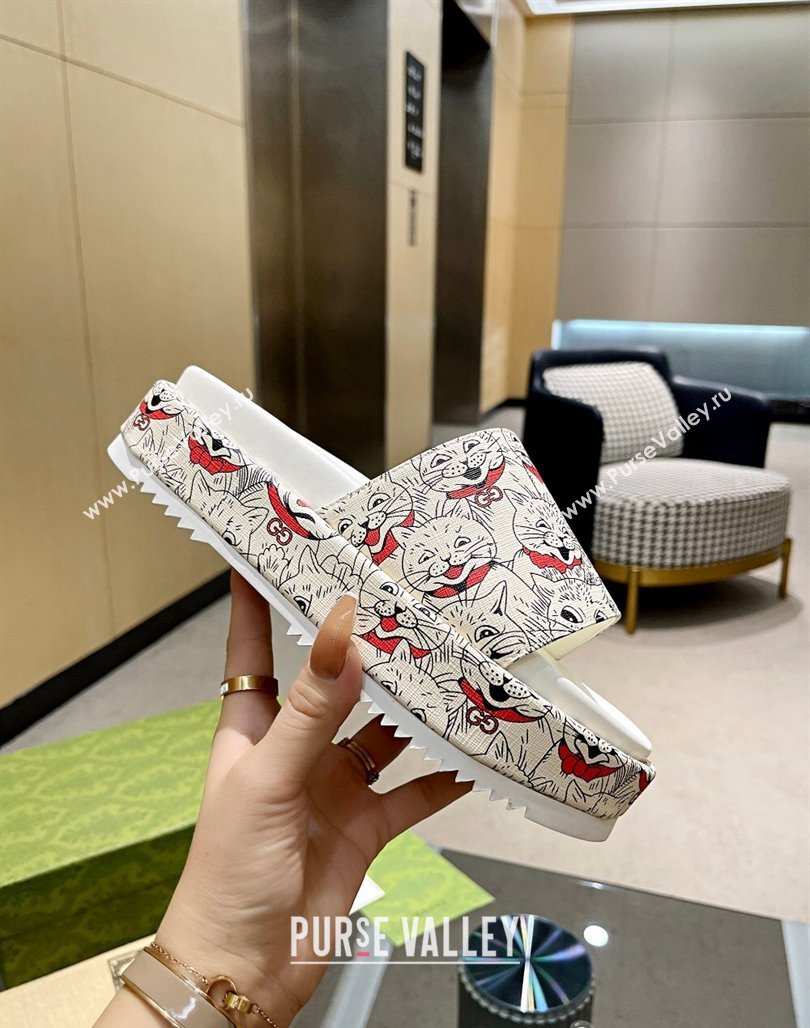 Gucci Animal Print Platform Slide Sandal 5.5cm White/Black/Red 2024 0316 (MD-240316022)