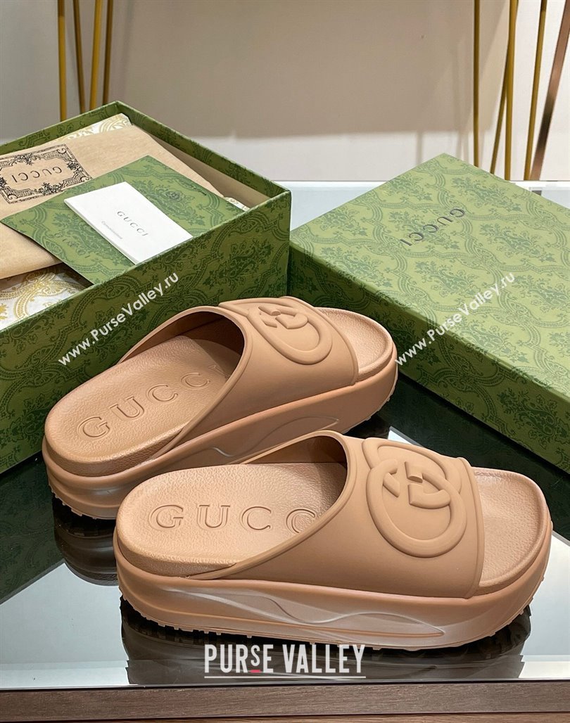 Gucci Rubber Platform Slide Sandals with Interlocking G Light Brown 2024 0319 (MD-240319015)