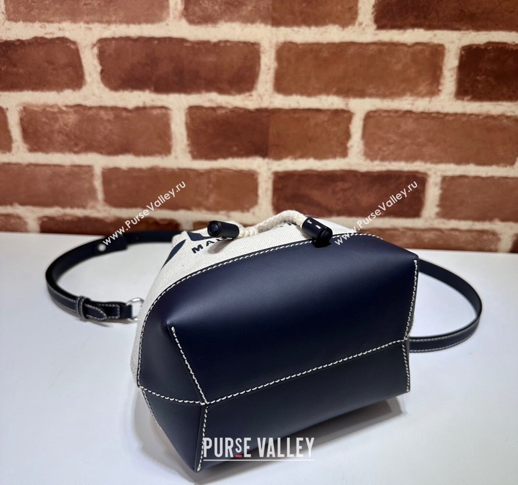 Gucci Canvas Mini Bucket bag with GUCCI Print 777166 Beige/Blue 2024 (DLH-240415010)