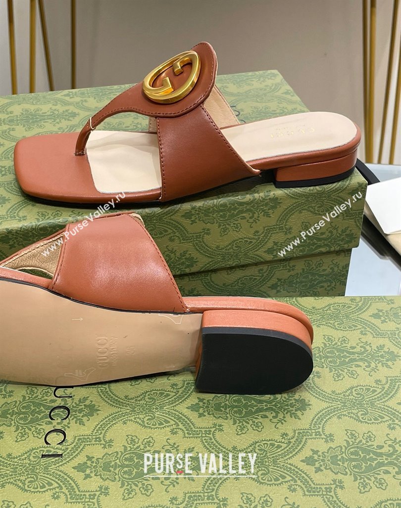 Gucci Blondie Flat Slide Thong Sandals in Leather with Interlocking G Brown 2024 (MD-240427037)