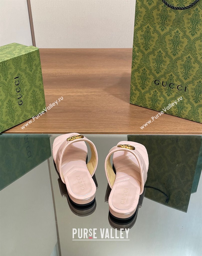 Gucci Double G Flat Thong Slide Sandals in Chevron Leather Light Pink 2024 776995 (MD-240427055)