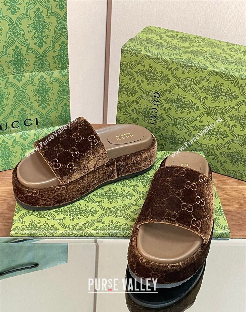 Gucci Platform Slide Sandals 5cm in GG Velvet Brown 2024 0427 (MD-240427008)