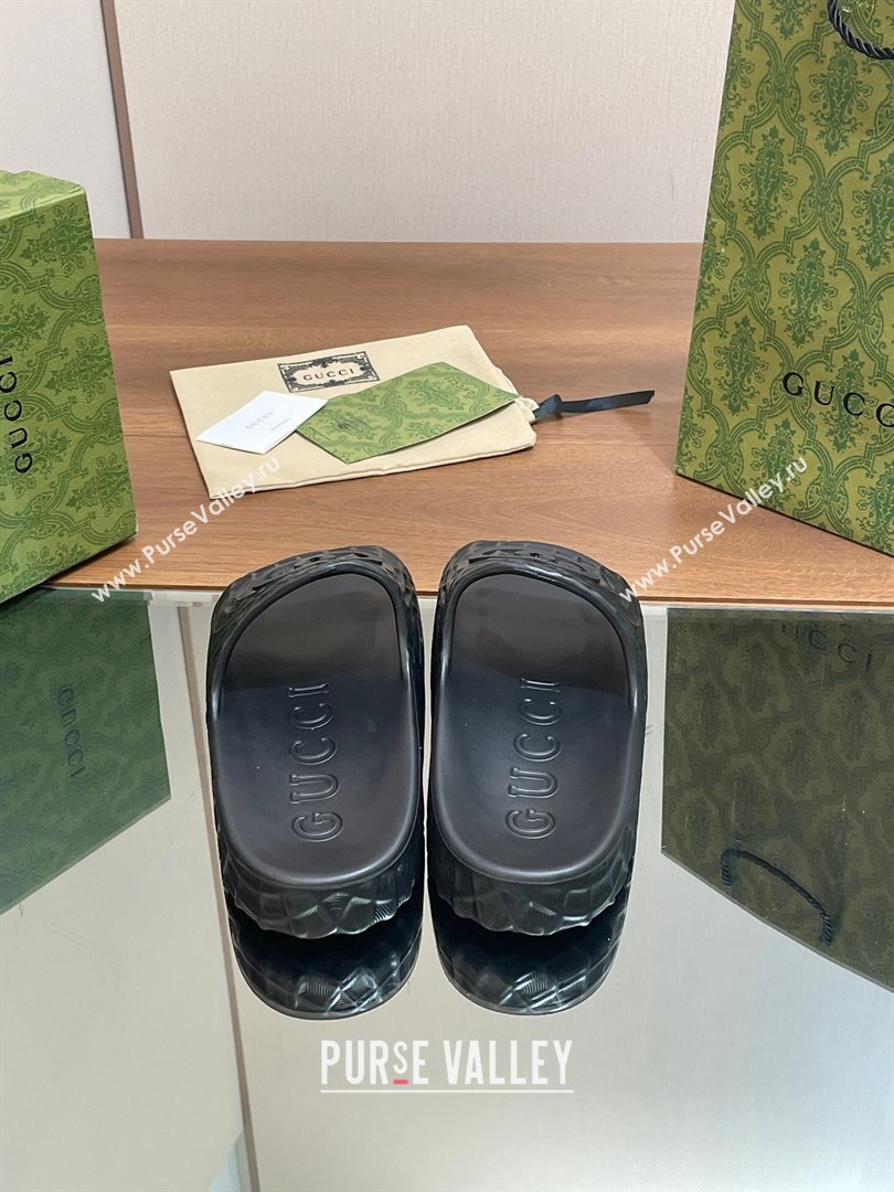 Gucci Textured Rubber Interlocking G Flat Slide Sandals Black 2024 (MD-240427084)
