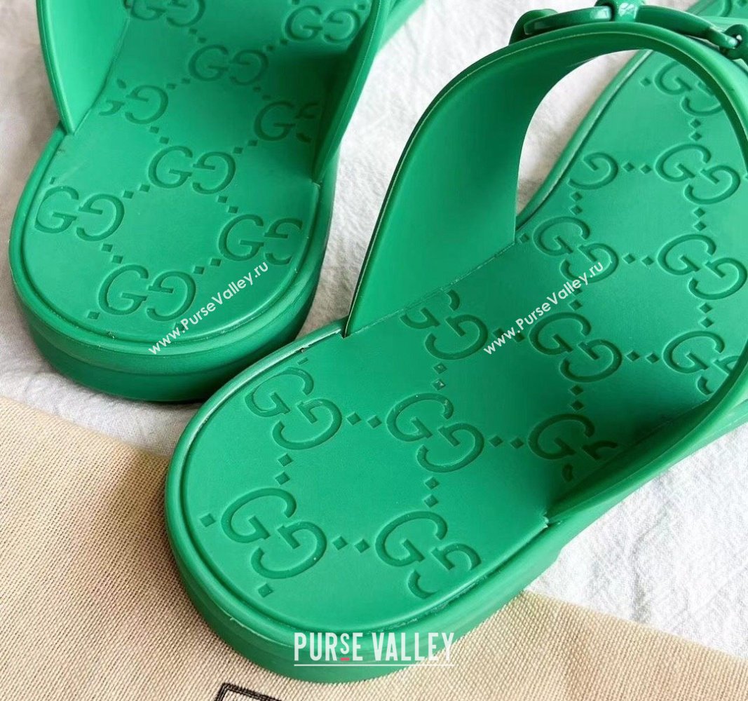 Gucci Rubber Flat Thong Slide Sandals with Horsebit Green 2024 0605 (GDX-240605048)