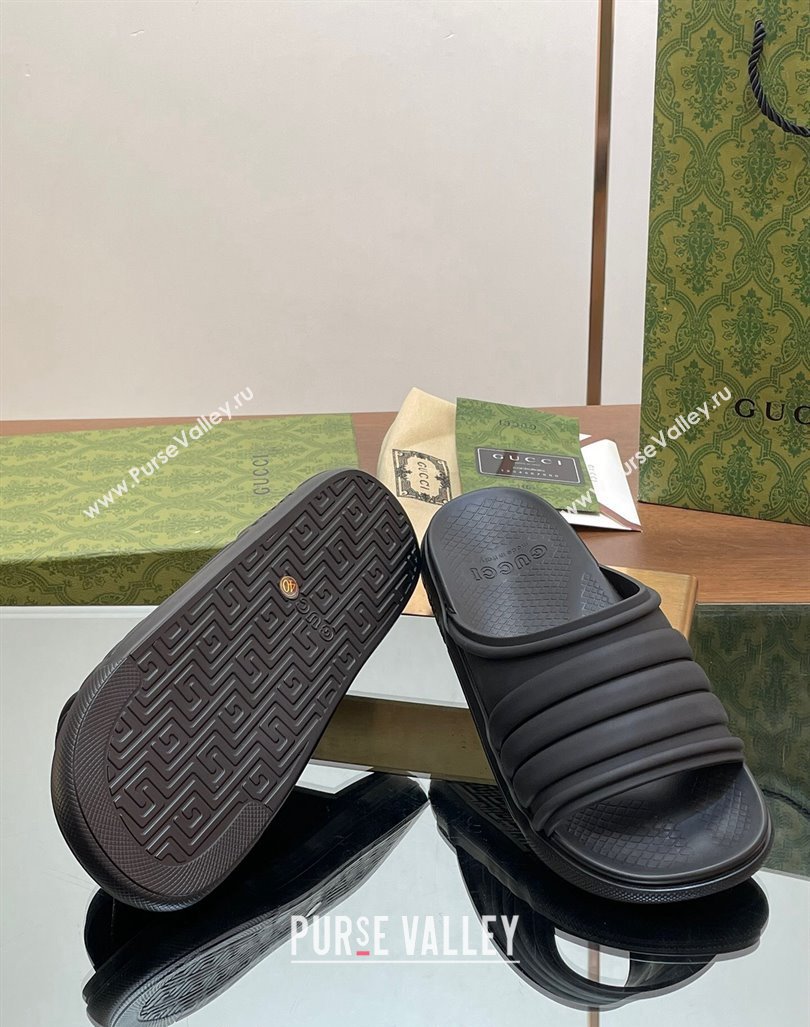 Gucci Mens Rubber Web Flat Slides Sandal All Black 2024 0605 (MD-240605164)