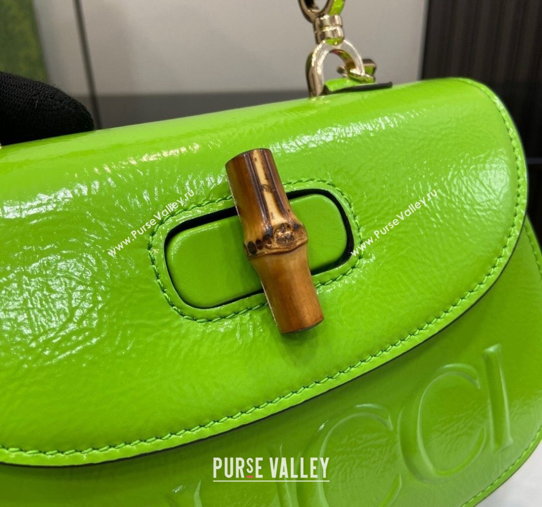 Gucci Bamboo 1947 Patent Leather Small bag with Embossed GUCCI Logo Green 2024 675797 (XLU-240625026)