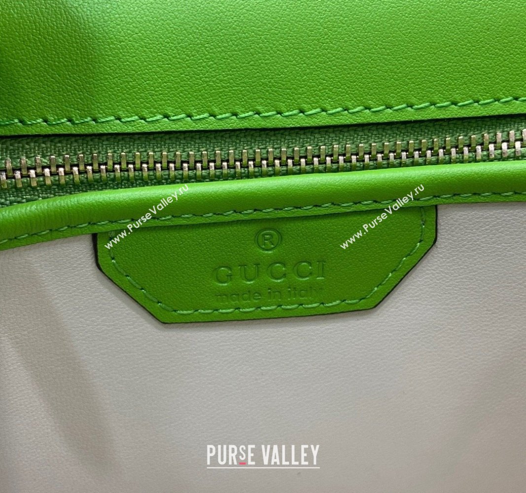 Gucci Bamboo 1947 Patent Leather Small bag with Embossed GUCCI Logo Green 2024 675797 (XLU-240625026)