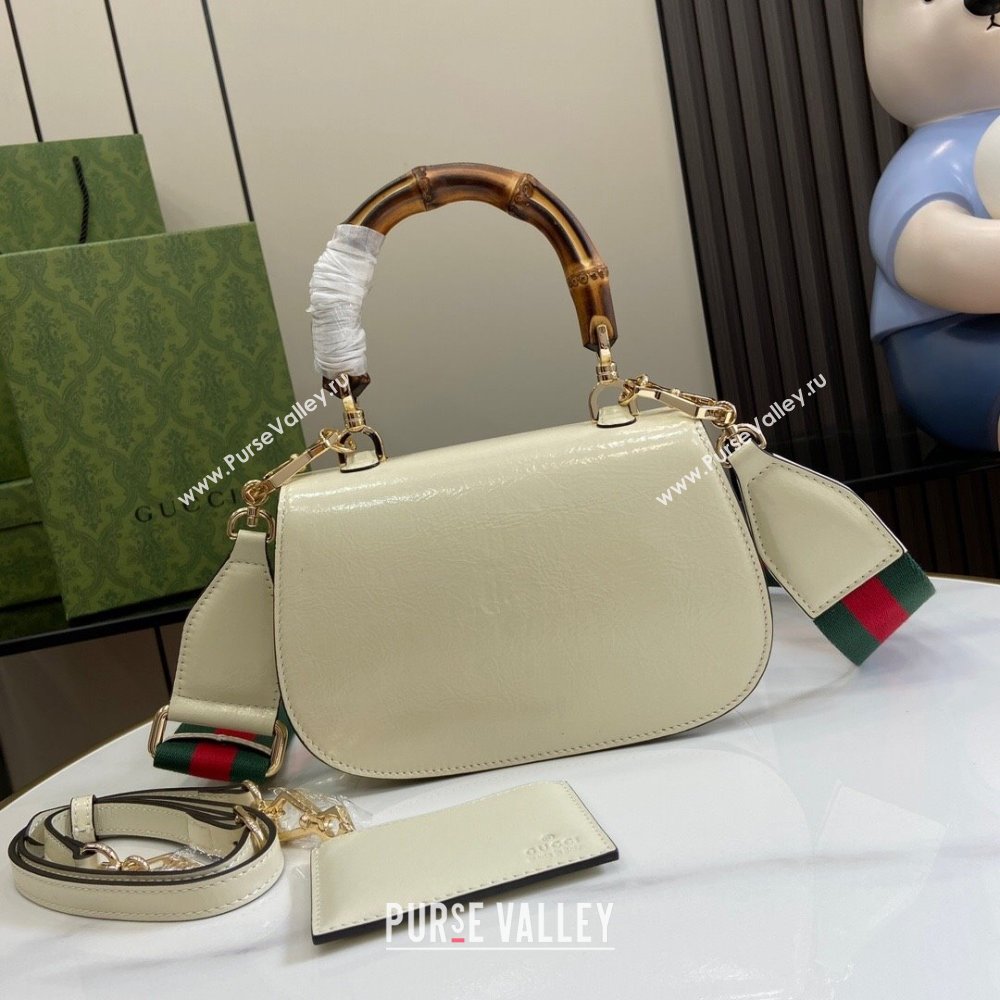 Gucci Bamboo 1947 Patent Leather Small bag with Embossed GUCCI Logo White 2024 675797 (XLU-240625030)