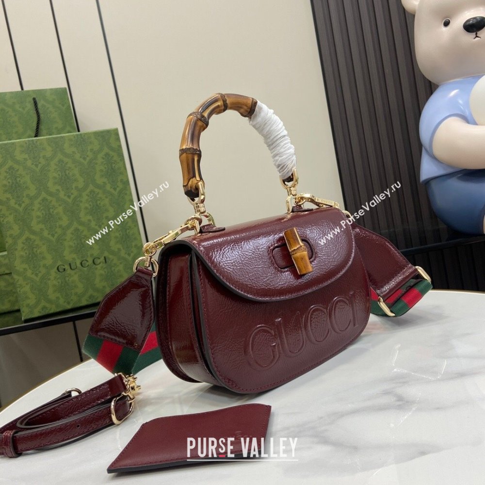 Gucci Bamboo 1947 Patent Leather Small bag with Embossed GUCCI Logo Burgundy 2024 675797 (XLU-240625028)