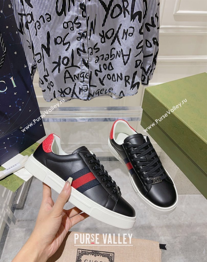 Gucci Ace Sneakers with Web in Calf Leather Black 2024 0814 (SS-240814109)