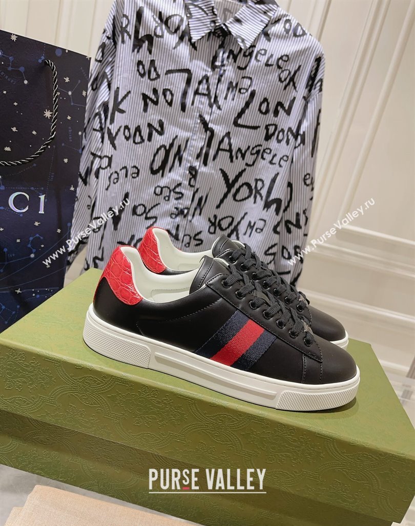 Gucci Ace Sneakers with Web in Calf Leather Black 2024 0814 (SS-240814109)