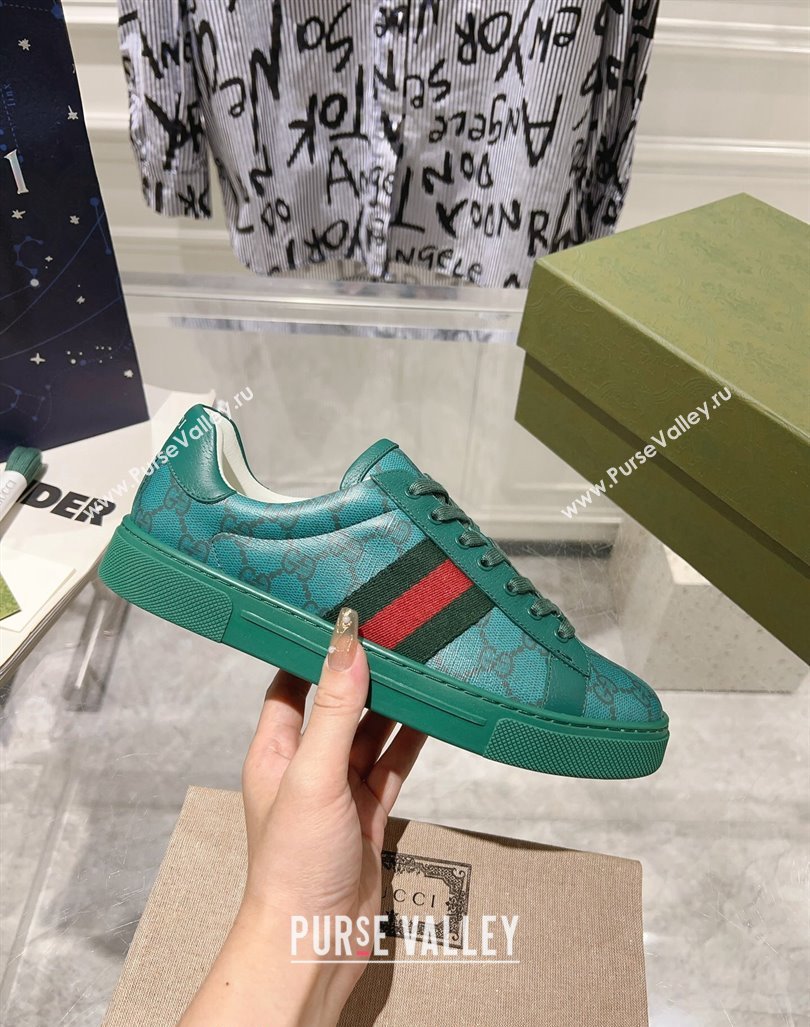 Gucci Ace Sneakers with Web in GG Canvas Green 2024 0814 (SS-240814113)