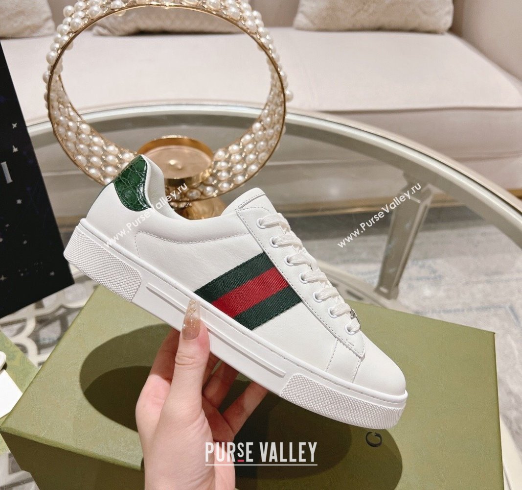 Gucci Ace Sneakers with Web in Calf Leather White 2 2024 0814 (SS-240814115)