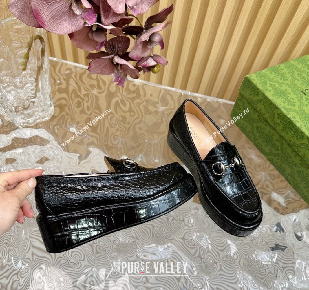 Gucci Horsebit Wedge Platform Loafers Pumps 5cm in Stone Embossed Leather Black 2024 (SS-240814077)