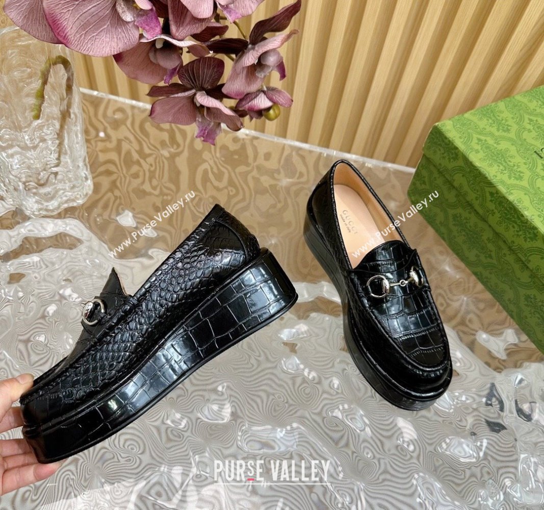 Gucci Horsebit Wedge Platform Loafers Pumps 5cm in Stone Embossed Leather Black 2024 (SS-240814077)