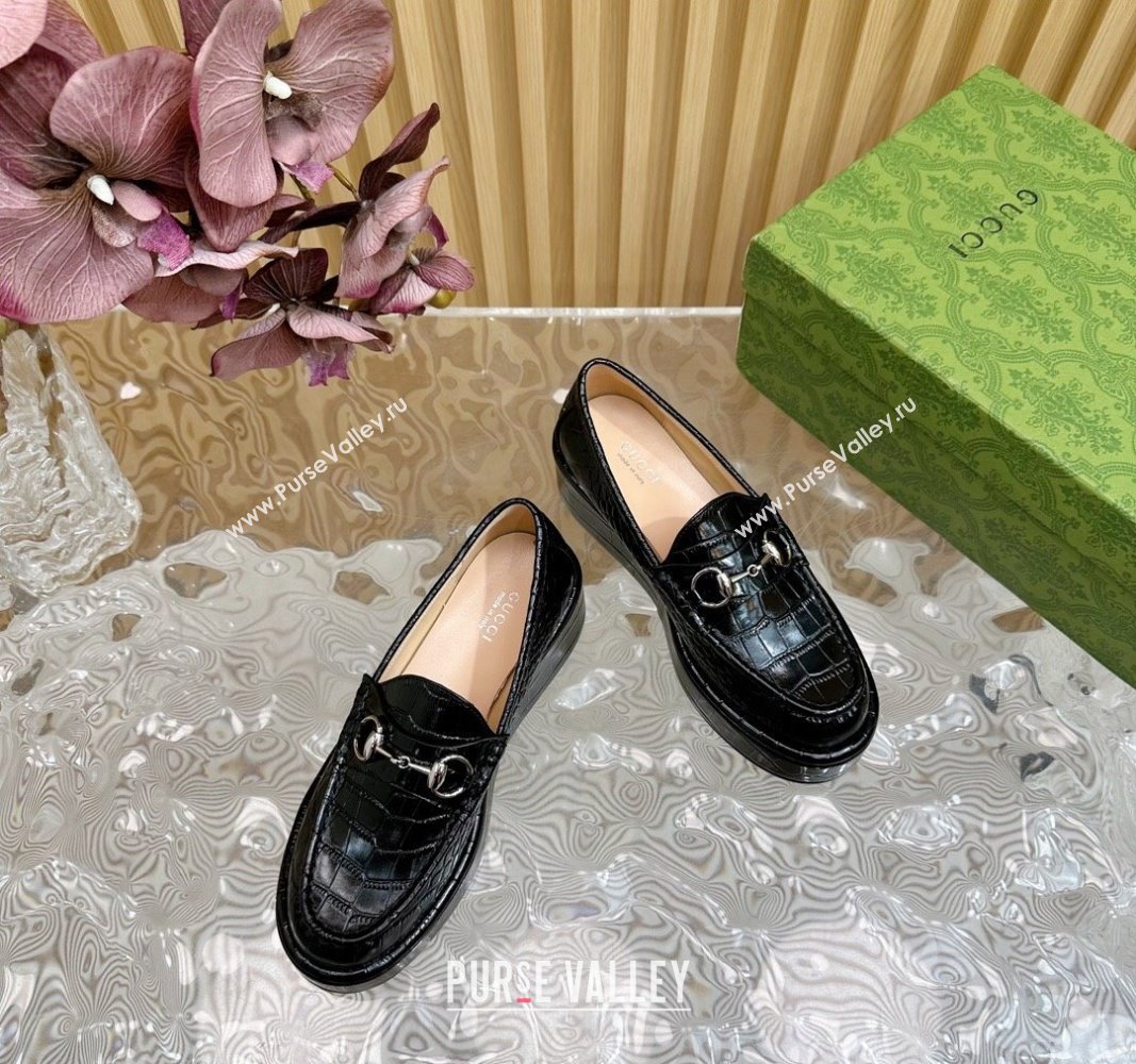 Gucci Horsebit Wedge Platform Loafers Pumps 5cm in Stone Embossed Leather Black 2024 (SS-240814077)