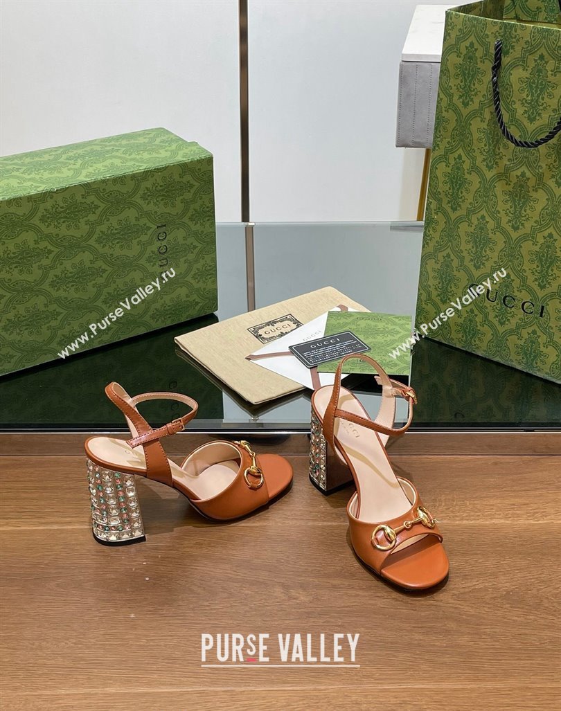 Gucci Shiny Leather Horsebit Sandals 9.5cm with Strass Heel Brown 2024 GG090606 (SS-240906061)