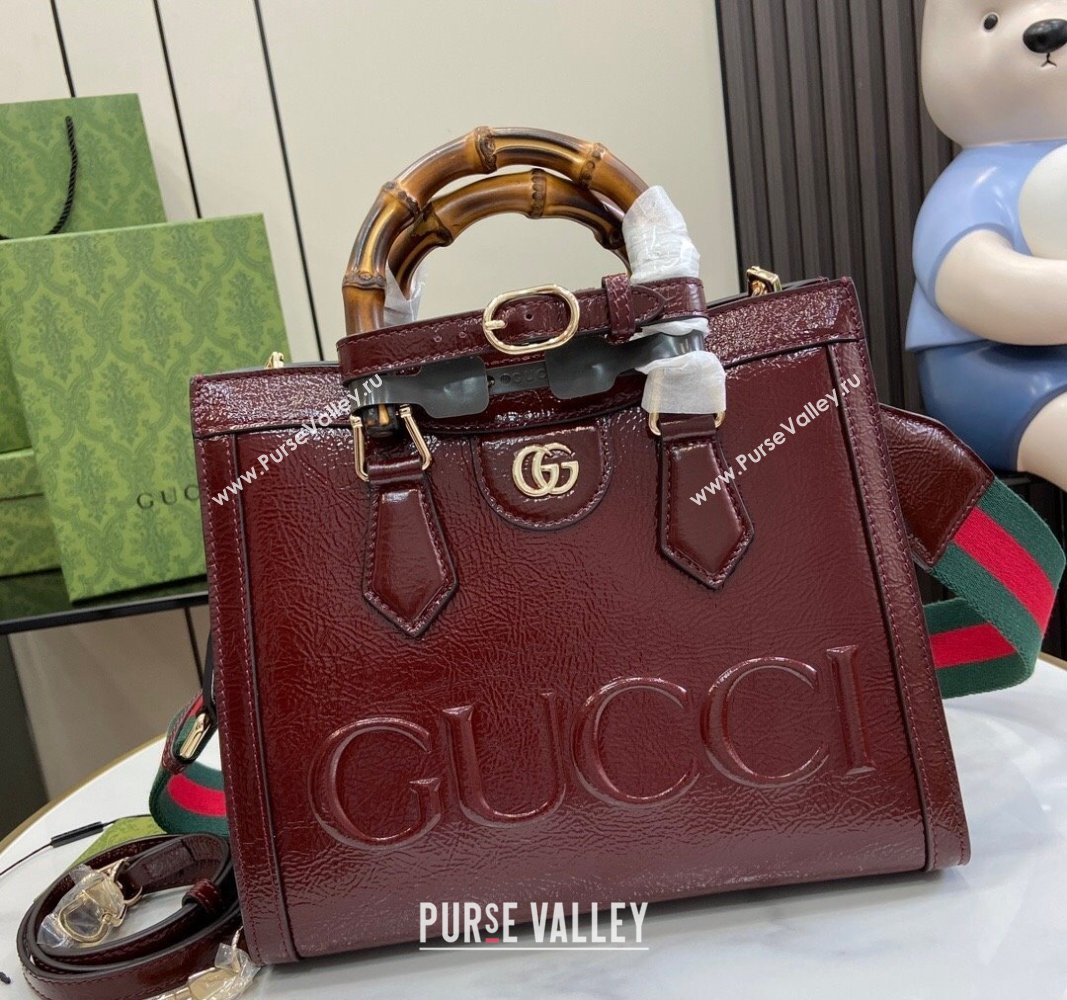 Gucci Diana Small Tote Bag with GUCCI Logo in Patent Leather Dark Burgundy 2024 702721 (XLU-240924048)