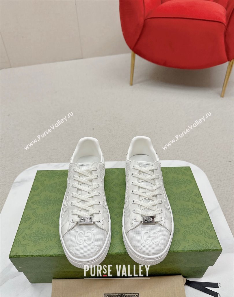 Gucci Ace Sneakers in Perforated Leather with Interlocking G White 2024 GG101408 (MD-241014086)