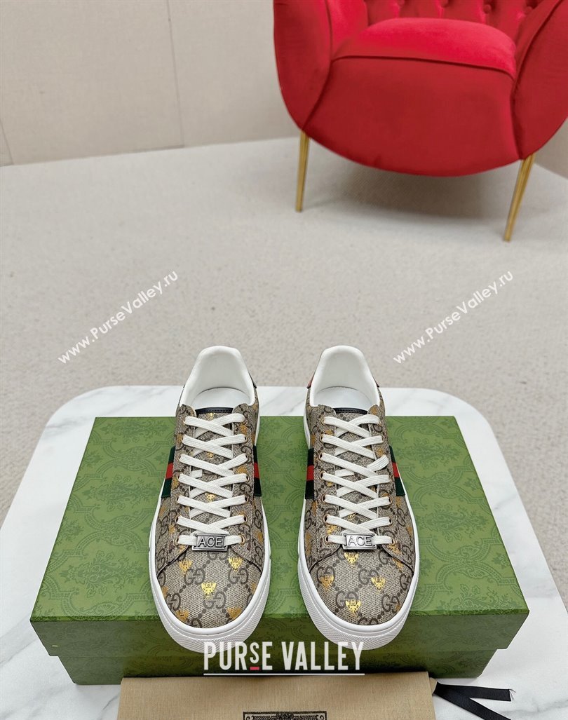 Gucci Ace GG Canvas Sneakers with Gold-Tone Bee Beige 2024 GG101408 (MD-241014096)